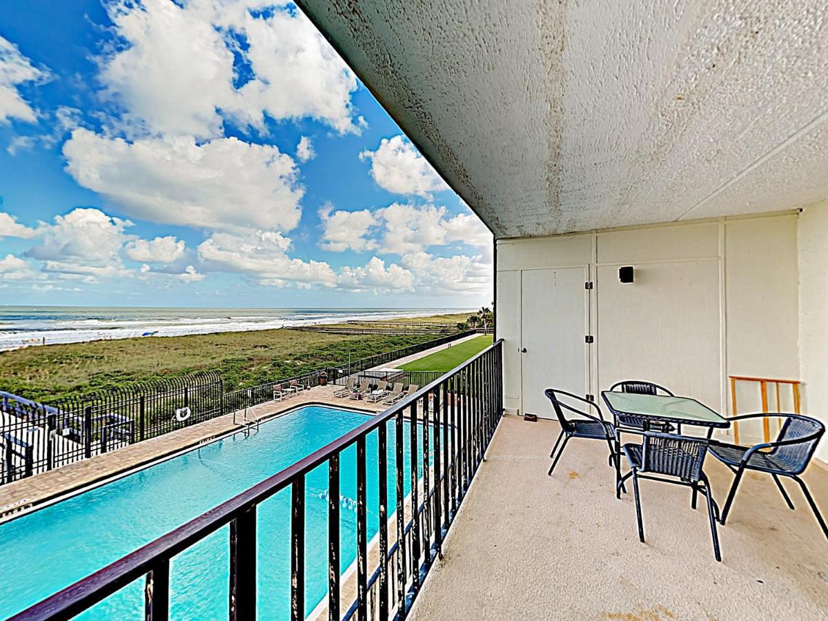 New Listing! Fernandina Beach Oasis With Pool Condo Buitenkant foto