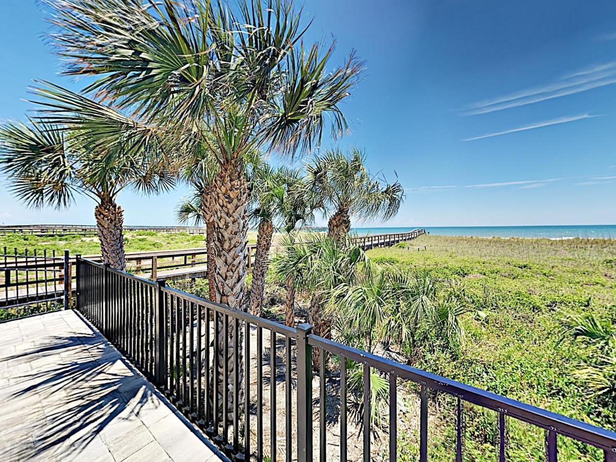 New Listing! Fernandina Beach Oasis With Pool Condo Buitenkant foto